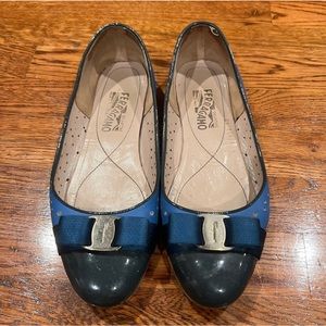 Ferragamo Ballet Flats sz 42